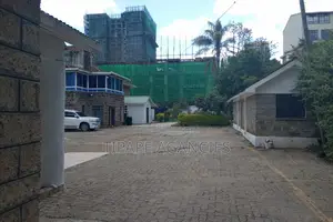 Own Compound Spacious Offices to Let Kilimani
