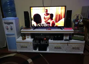 Quality Tv Console With Drawers _Idea for Flat Screen Setup
