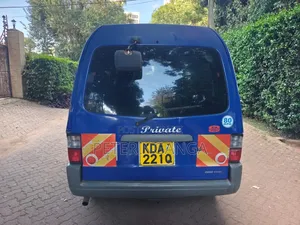 Mazda Bongo 2013 Blue