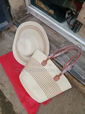 Outdoor Travel Large Capacity Straw Bag and Hat