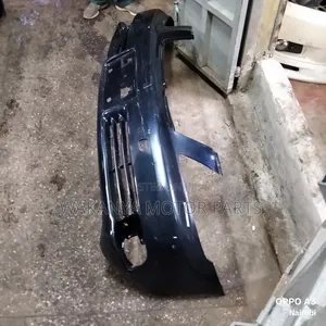 Toyota Crown Model 2005/2006 Front Bumper, Clean Ex Japan Bumper