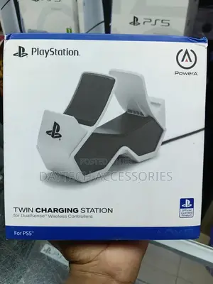 Powera Twin Charging Station for Ps5 Dualsense Wireless Controllers.