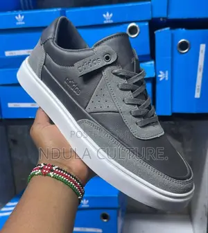 Adidas Casuals