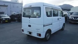 Suzuki Every 2019 White