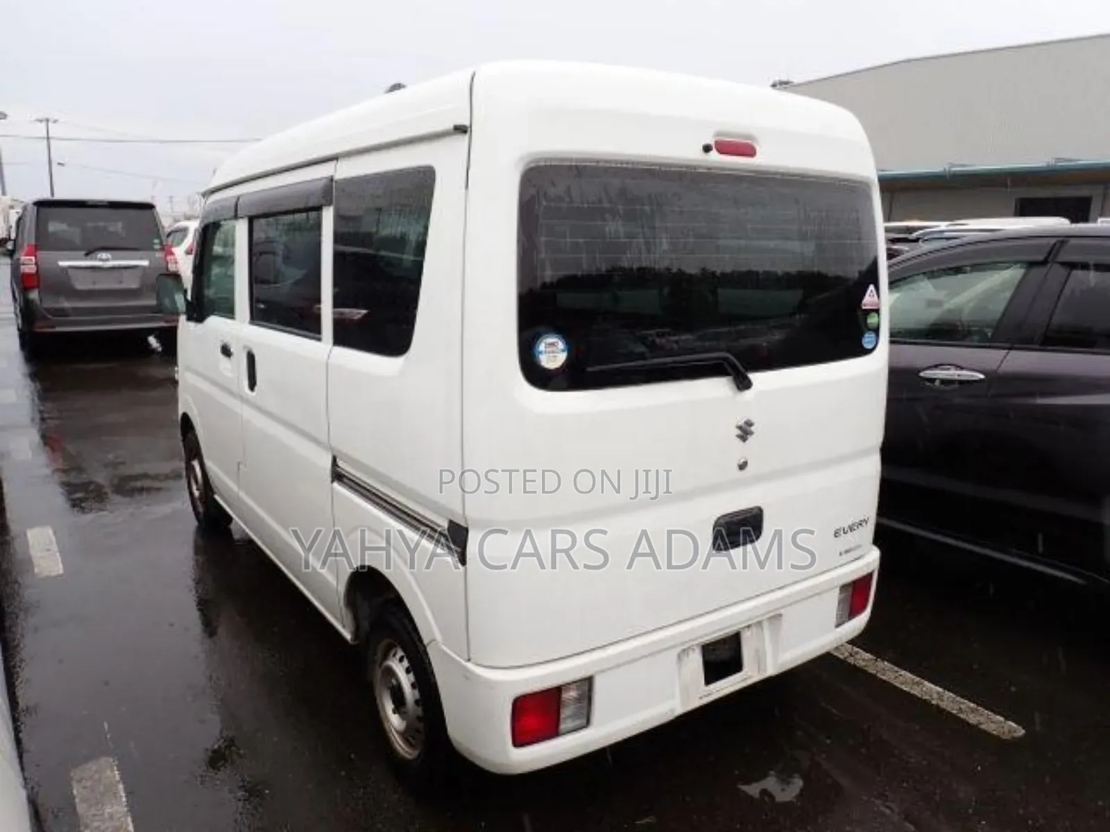 Suzuki Every 2019 White