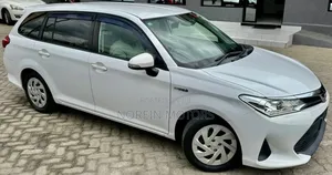 Toyota Corolla Fielder 2018 Off white