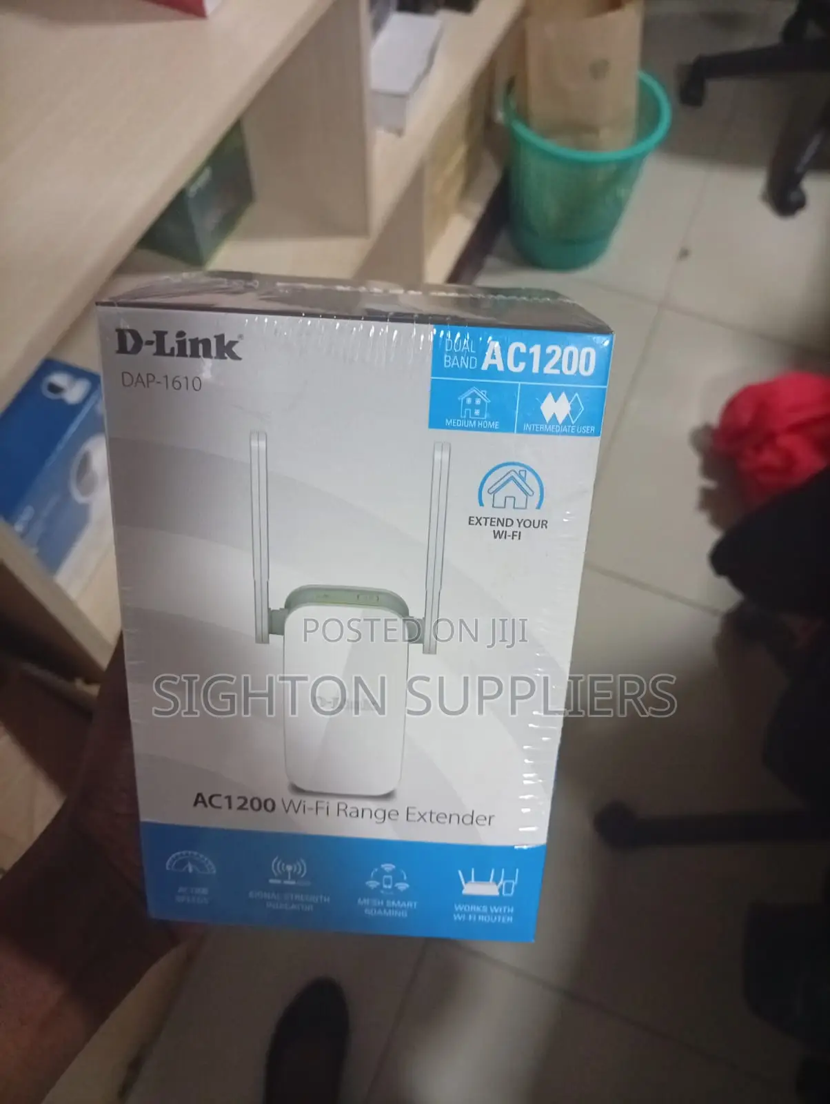 D-Link Ac1200 Dual Band Wi-Fi 5 Range Extender