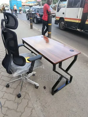 Cherry Top Black Metallic Study Desk