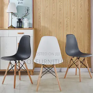 Home Chair : Black Eames Plastic Dining Chair