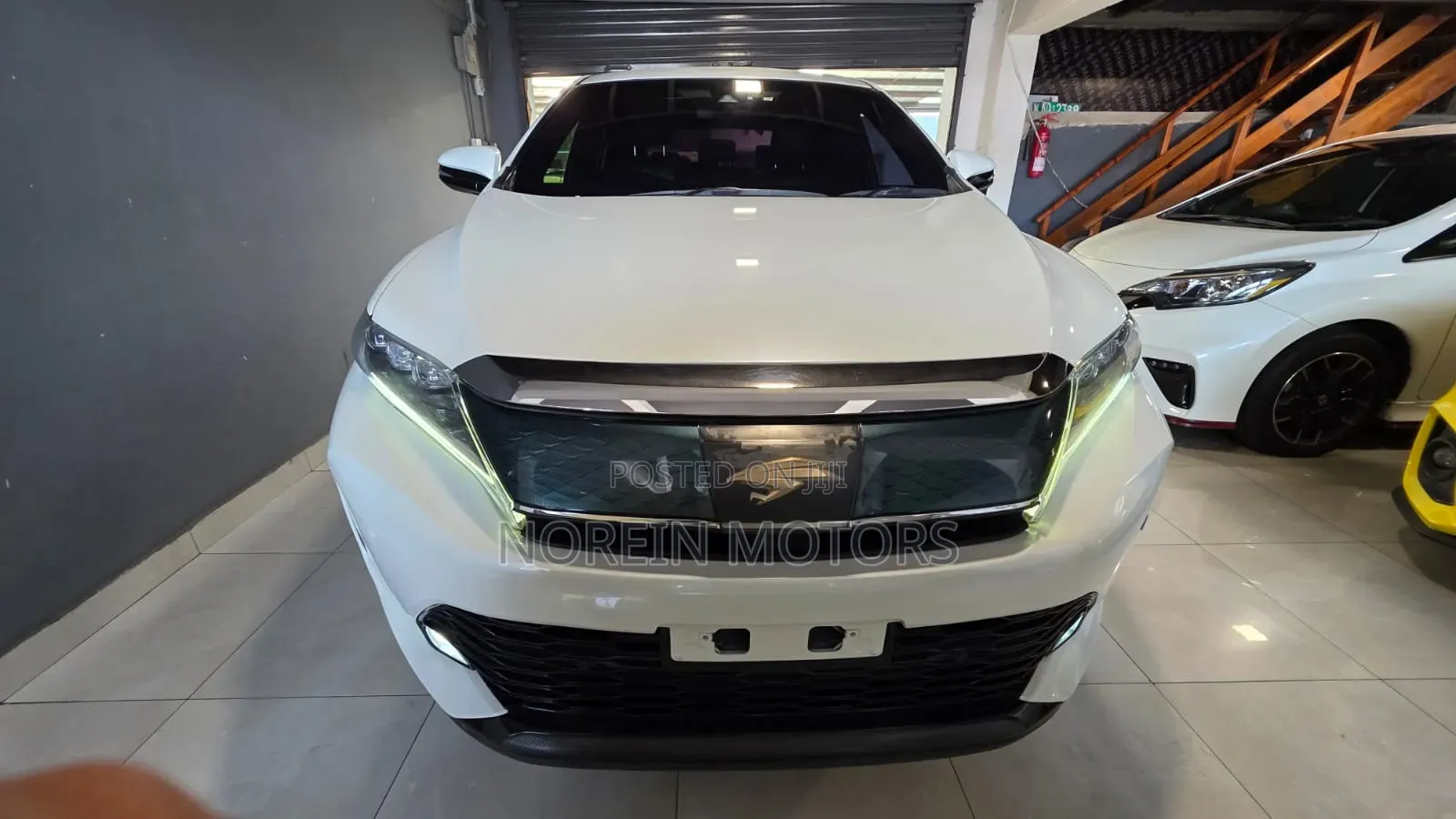 Toyota Harrier 2019 Off white