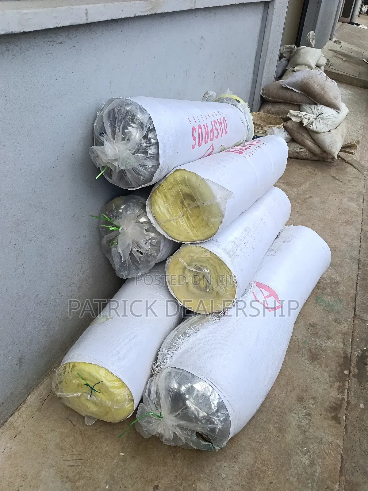 Rock Wool/Fibre Glass Wool