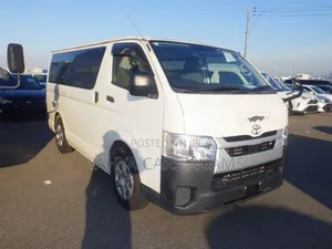 Toyota HiAce 2020 White