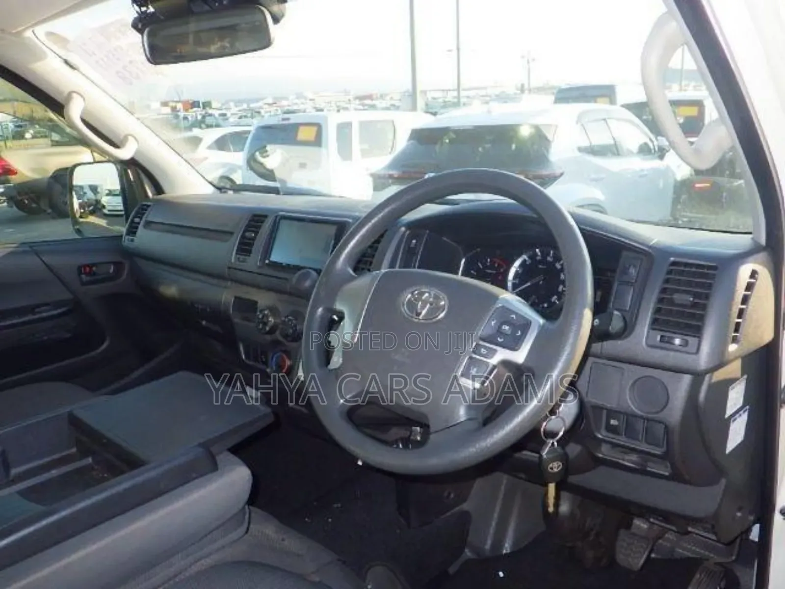 Toyota HiAce 2020 White