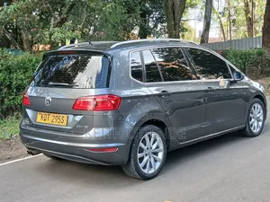 Volkswagen Golf 2018 Gray