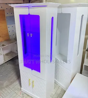 White Kitchen Cabinet
