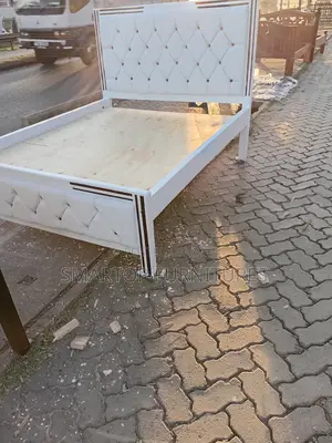 Rakisin Mocket Bed White 5×6