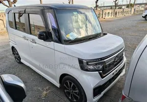 Honda N-Box 660 AWD 2020 White