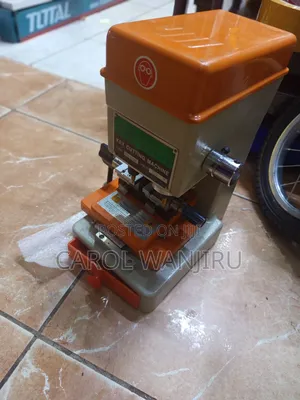 Commercial Key Cutting Machine/Key Cutting Machine