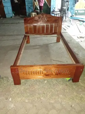 Hardwood Bed 4×6