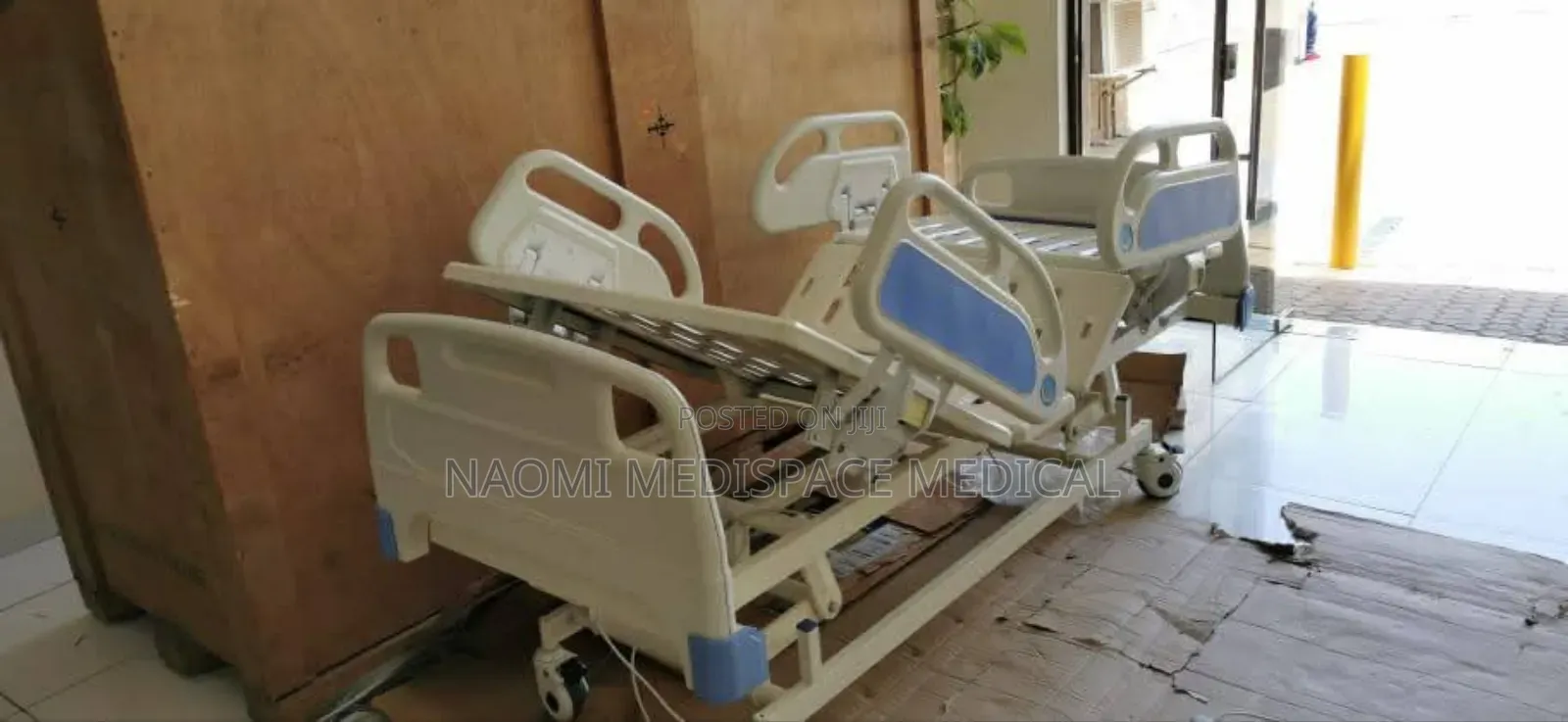 5 Function Electric Bed With Matress (Complete)