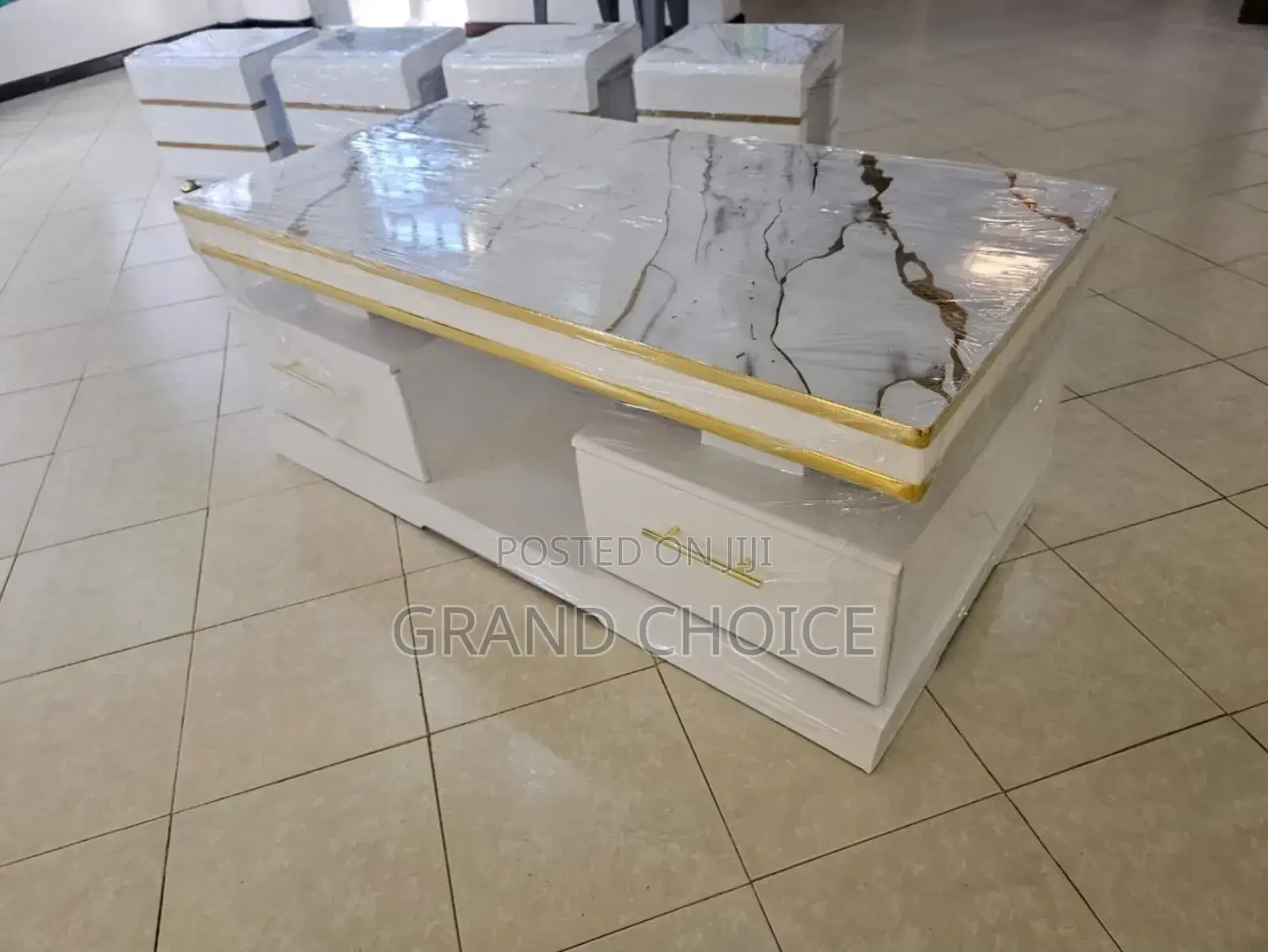 Modern Home Coffee Table With Drawers