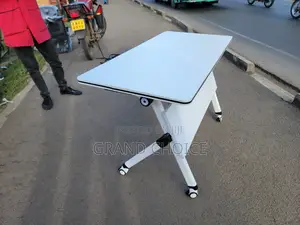 Foldable Training Table