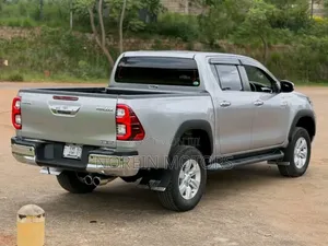 Toyota Hilux 2020