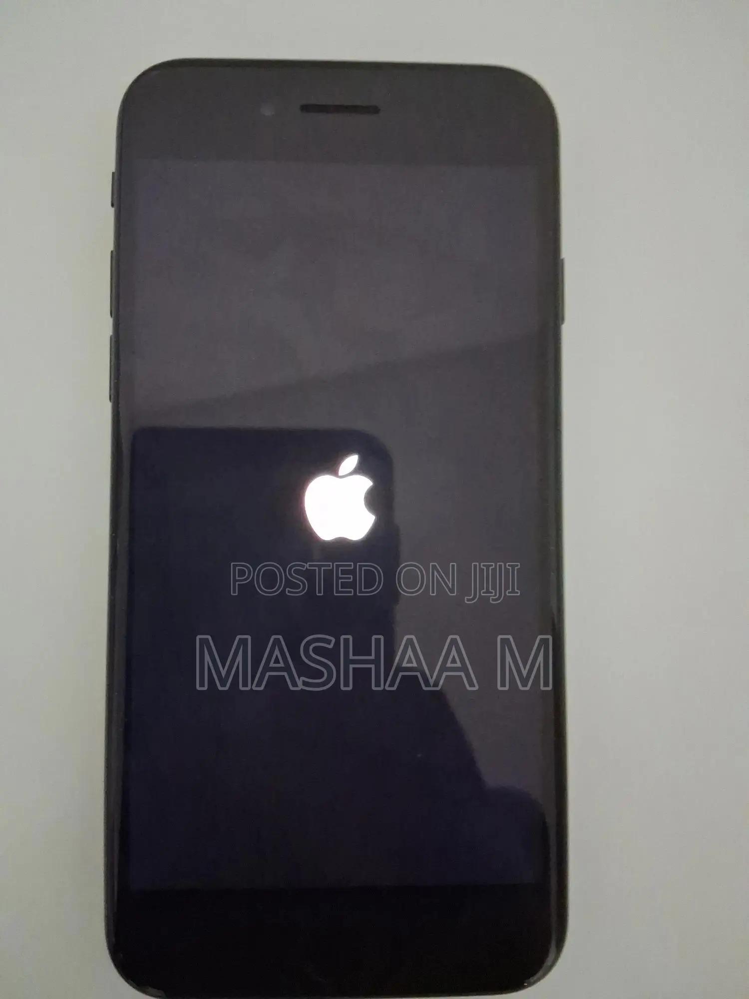 New Apple iPhone SE (2020) 64 GB Black
