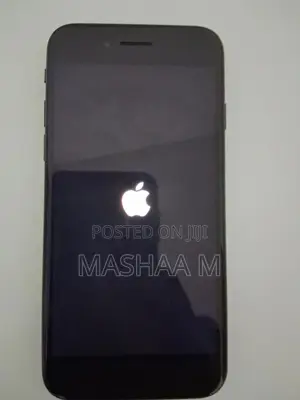 New Apple iPhone SE (2020) 64 GB Black