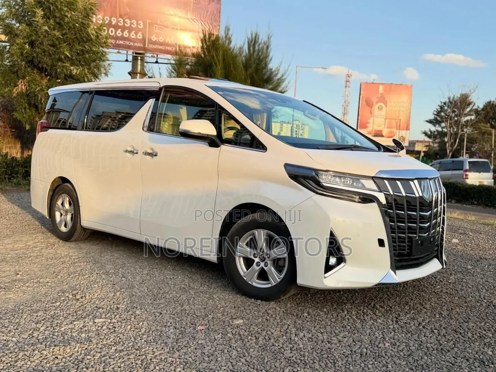 Toyota Alphard 2019 White