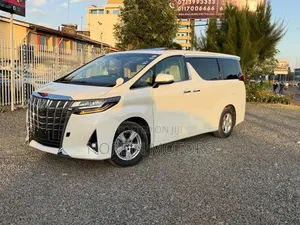 Toyota Alphard 2019 White