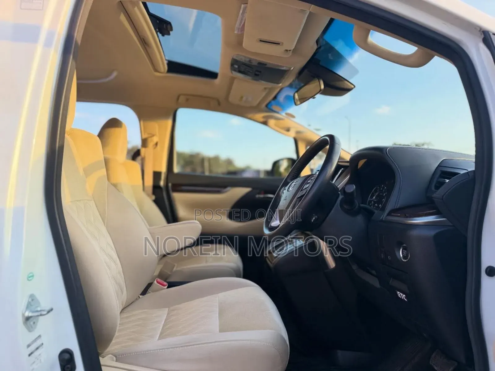 Toyota Alphard 2019 White