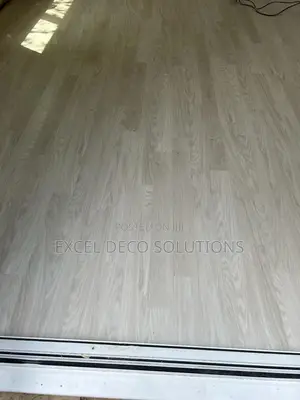 Dryback LVT Vinyl Flooring for Stylish and Durable Floor Finishing