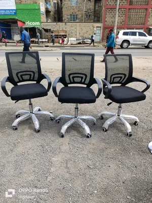 Backed -Mesh Swivel Chair