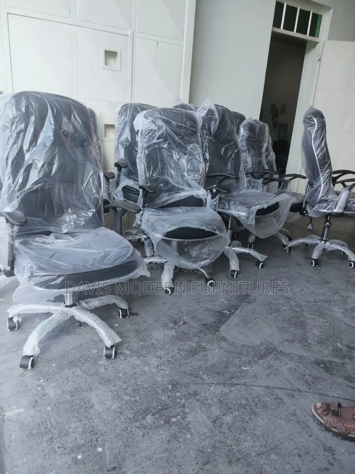Swivel Five-Legged Office Chair