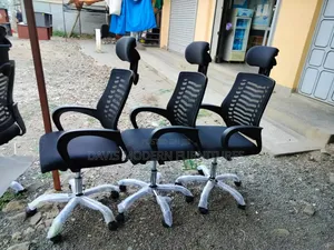 Office Swivel Chair With Mesh Back