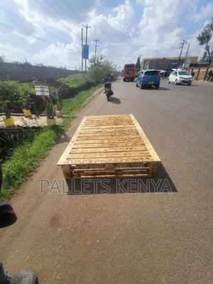 4*6 Wooden Pallet Bed – Detachable, Clean Finish.Ad03