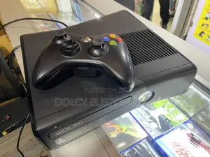 Chipped Xbox 360/One Controller 12 Installed Game's
