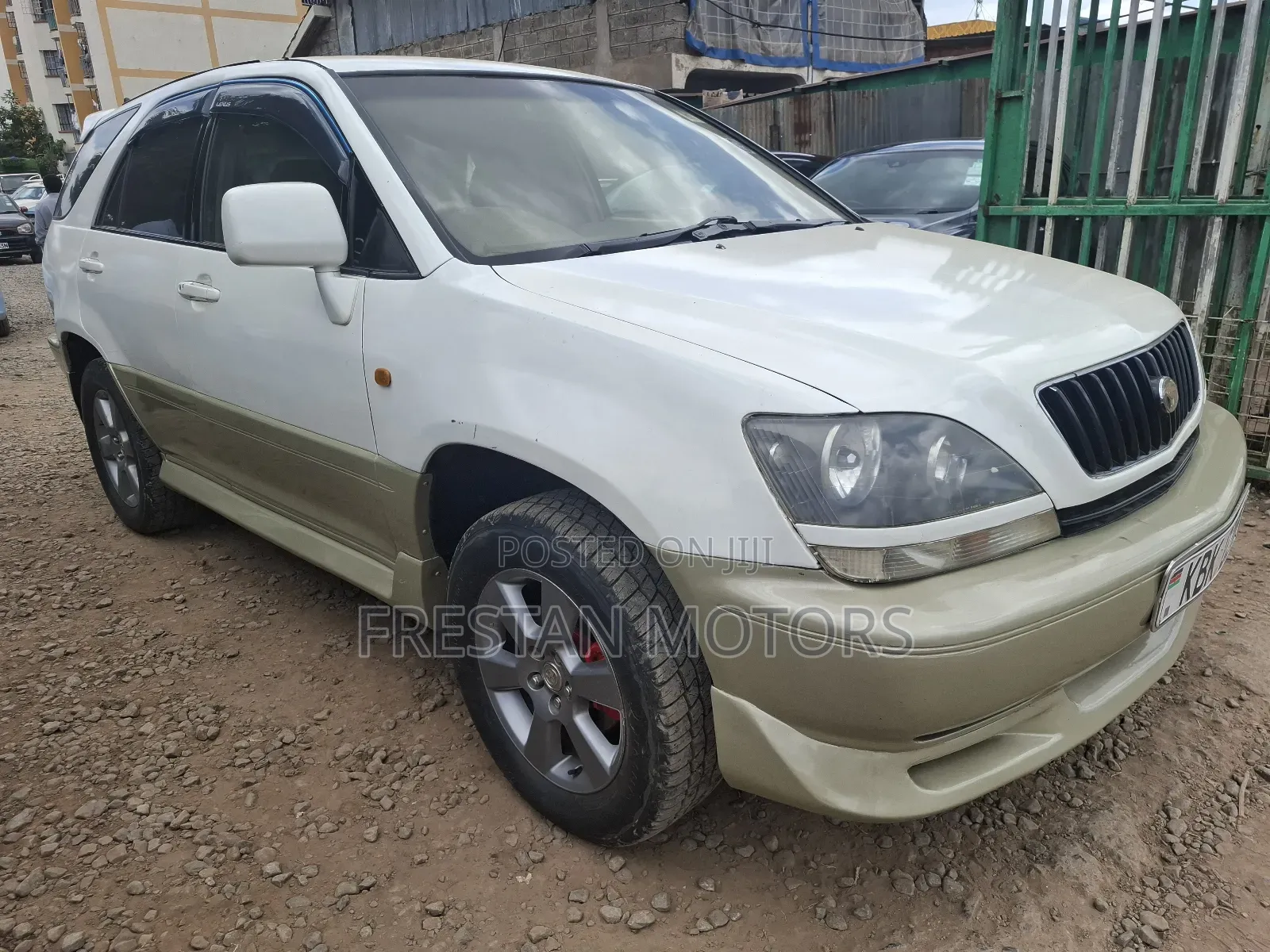Toyota Harrier 2002 White