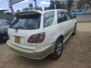 Toyota Harrier 2002 White