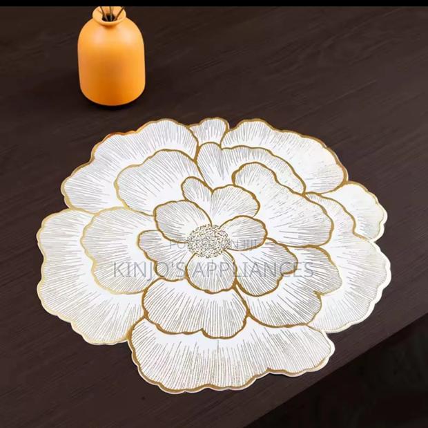 PVC Water Proof and Heat Resistant Table Mat - thumbnail 3