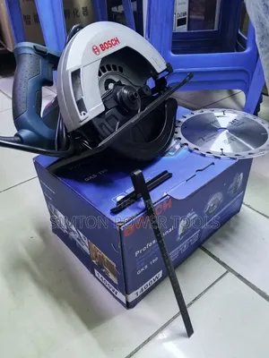 Bosch Electric Circular Saw