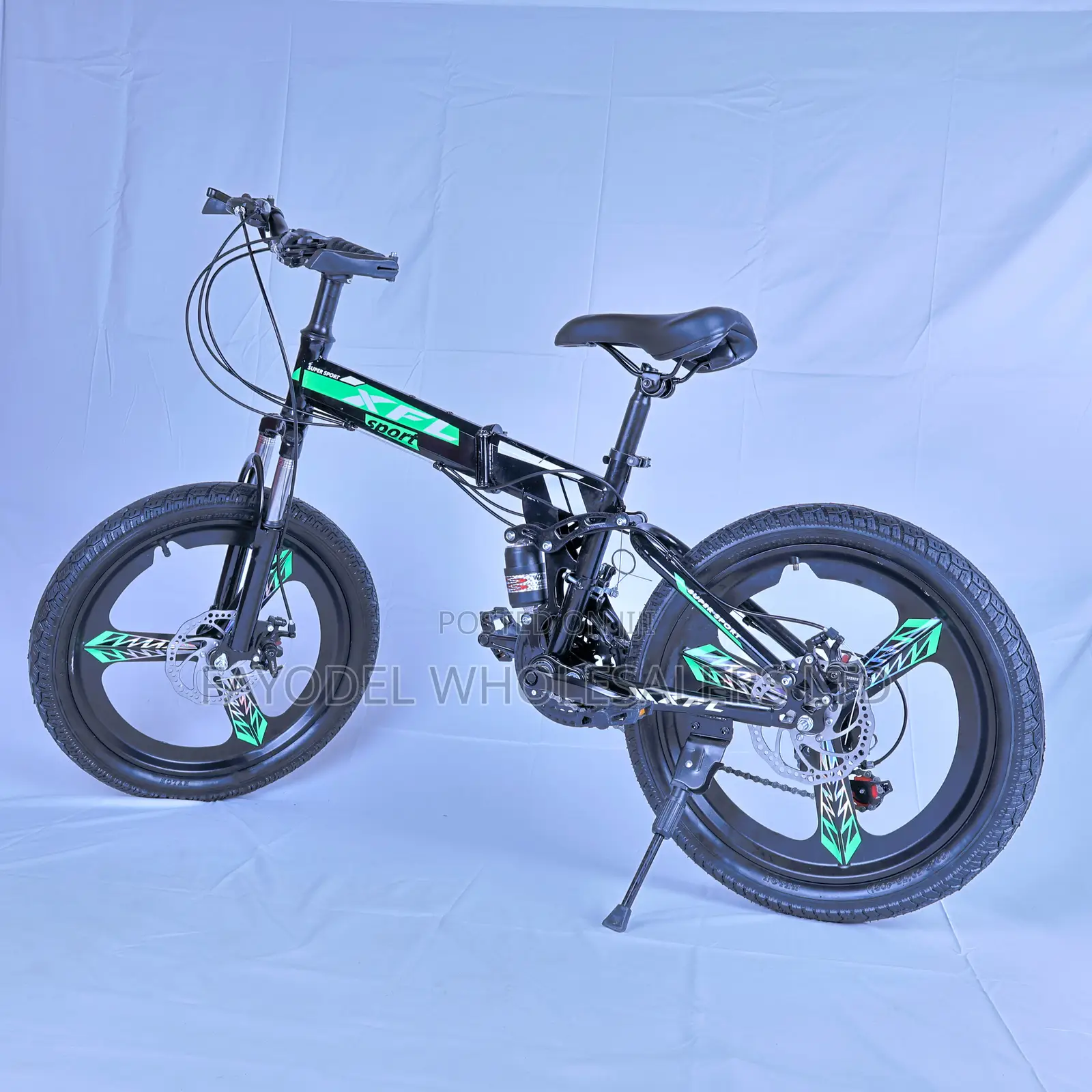21-Speed Green XFL Foldable Mountain Bike Size 20