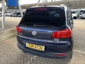 Volkswagen Tiguan 2016 Black