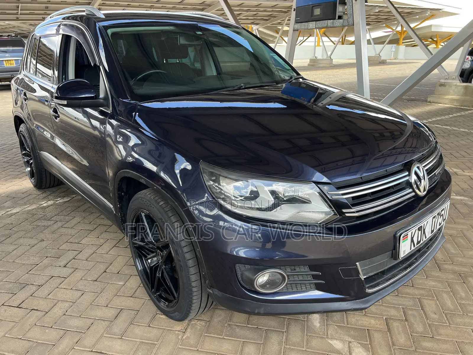 Volkswagen Tiguan 2016 Black