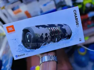 JBL Camouflage Charge 5 Bluetooth Speaker