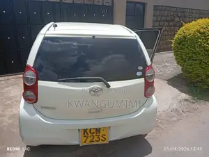 Toyota Passo 1.0 AWD 2012 White