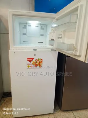 Top Freezer Refrigerator (Ramtons )