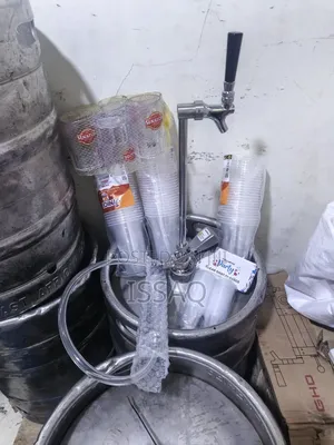 Beer Keg Pump and Free Tumblers