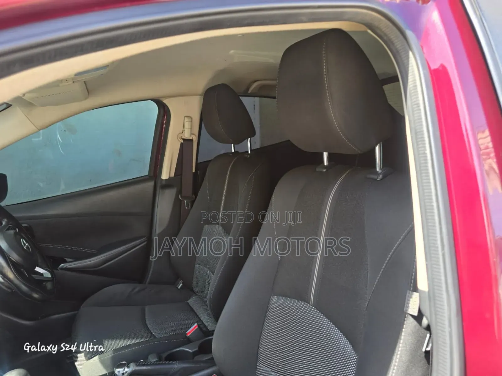 Mazda Demio 2017 Maroon